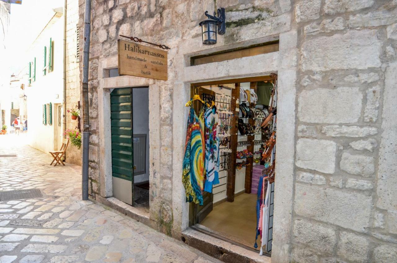 Portobello Old Town Котор Экстерьер фото